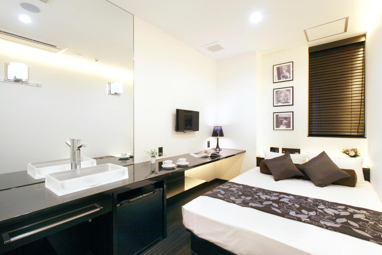 Duo Kinsicho Hotel do amor