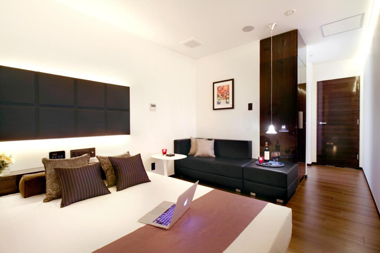 Duo Kinsicho Hotel do amor 2*
